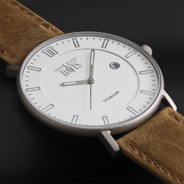 Montre titanium on sale gold